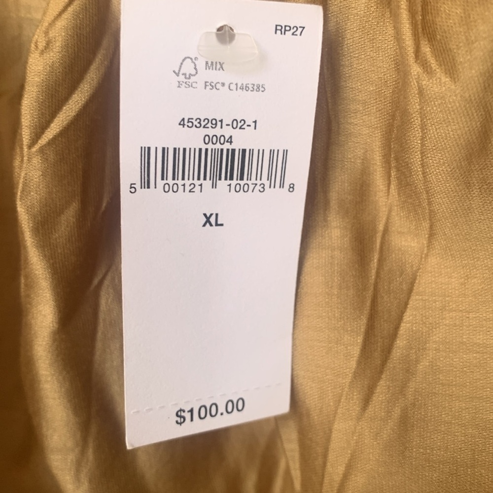 New with Tags Banana Republic tan/gold Fun top for any occasion ! - Picture 3 of 6